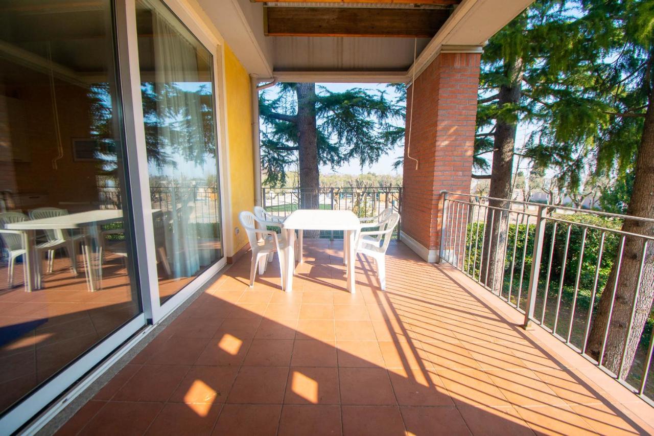 Appartement Lato Soleggiato @Gardazzurro à Padenghe sul Garda Extérieur photo