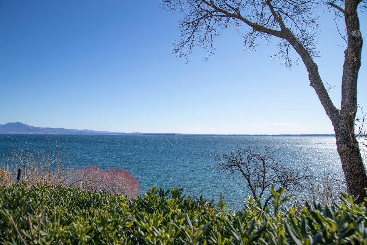 Appartement Lato Soleggiato @Gardazzurro à Padenghe sul Garda Extérieur photo